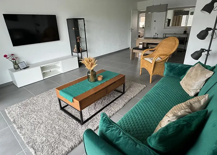 Modern & Grosszuegig! Ideal Fuer Familie & Arbeit *